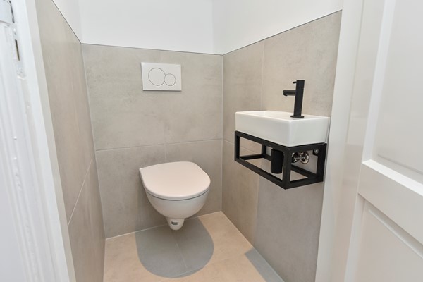 Medium property photo - Watervlierstraat 45, 2563 PV Den Haag